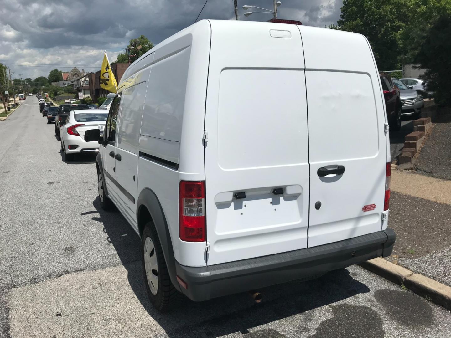 2012 White /Gray Ford Transit Connect XL (NM0LS7AN3CT) with an 2.0 V4 engine, Automatic transmission, located at 577 Chester Pike, Prospect Park, PA, 19076, (610) 237-1015, 39.886154, -75.302338 - Photo#5